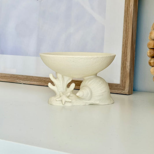 3D Printed Sea Shell Bowl styled with a picture frame