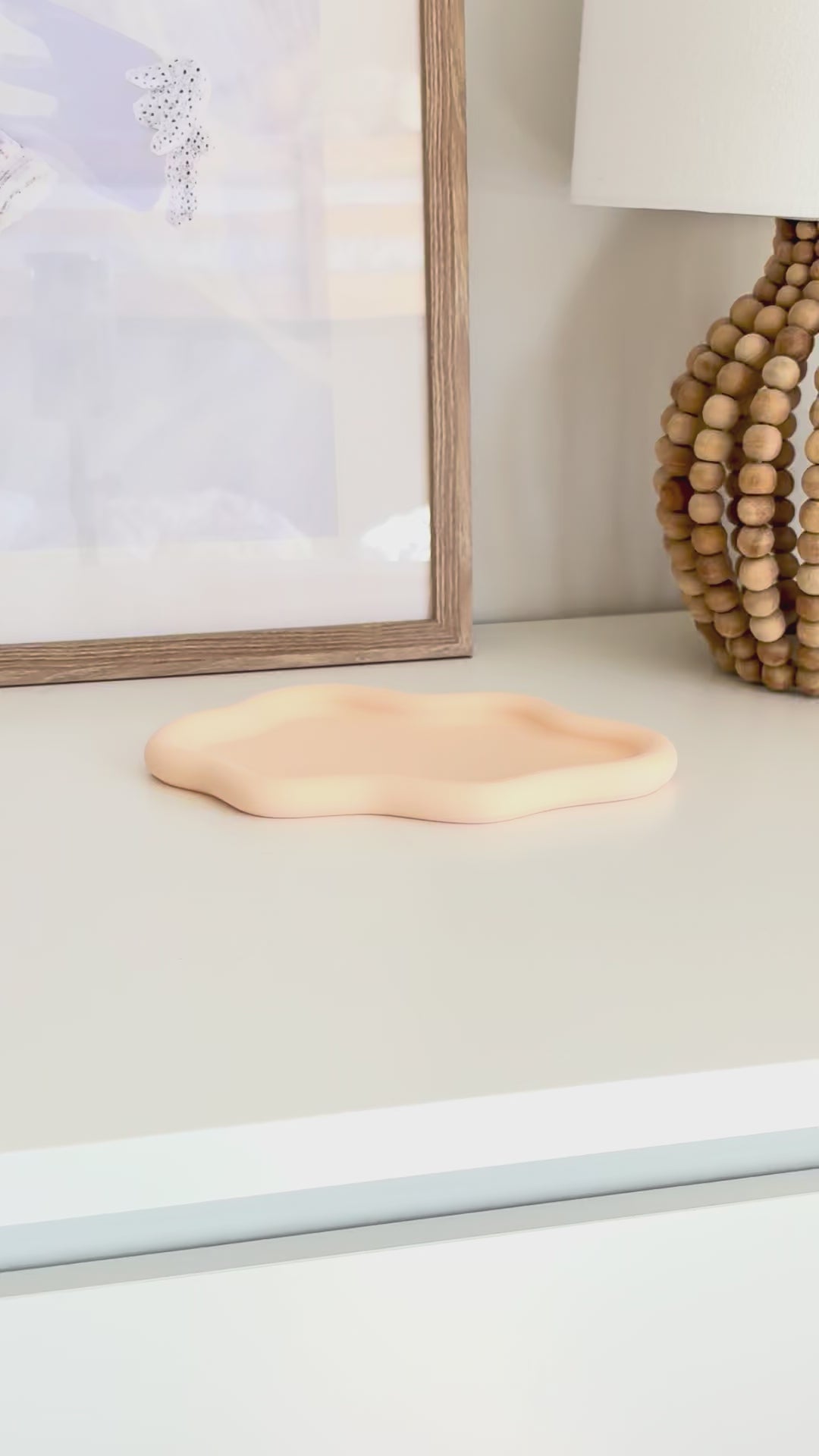 Cloud tray 3d printed video showing styling with necklace, bracelets and rings